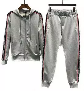 survetement sport dsquared jogging veste pantalon colorway shoulder line